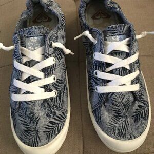 Roxy Surf slip on shoes Women's 10